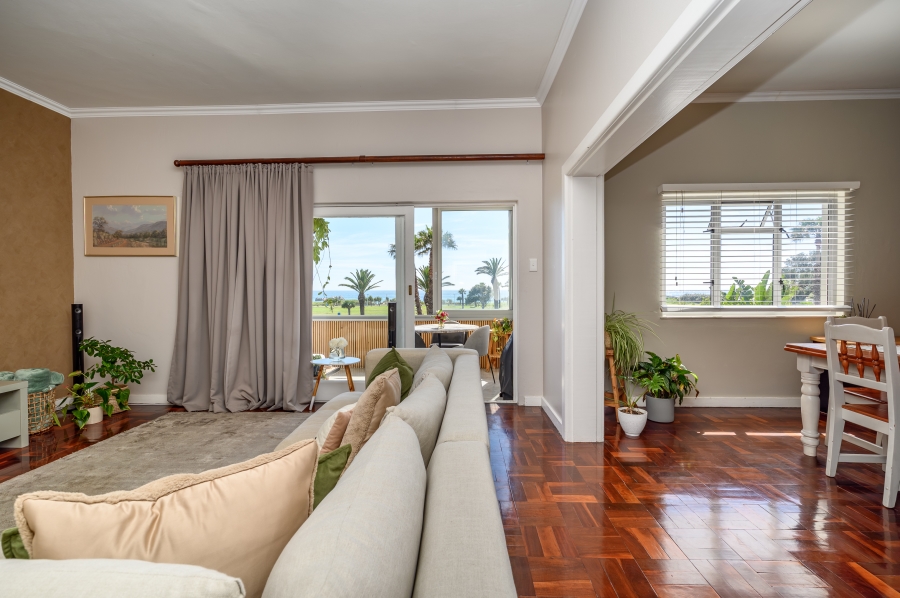 3 Bedroom Property for Sale in Summerstrand Eastern Cape